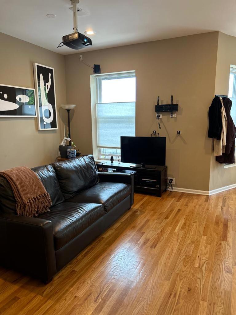 شقة Gorgeous North Kenwood Hyde Park Unit شيكاغو المظهر الخارجي الصورة